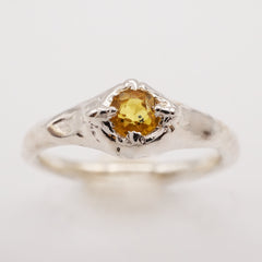 Bague MAGDA saphir naturel jaune et argent