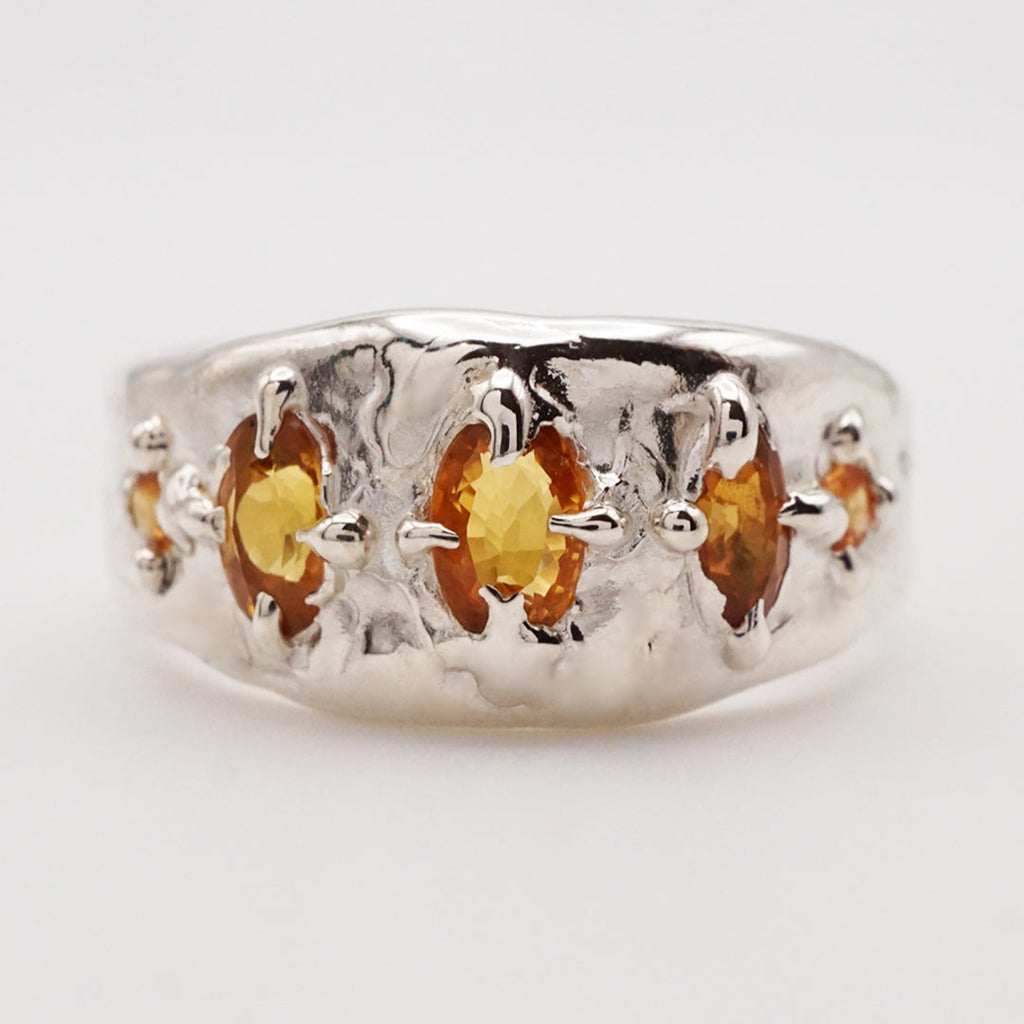 Bague 5 saphirs abricot et argent - pièce unique