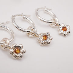 Boucle d'oreille FLEUR no.5 - argent et saphir 🌸