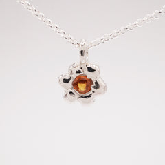 Pendentif FLEUR no.5 - argent et saphir 🌸