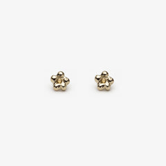 Boucles d'oreilles PETITE FLEUR no.1 - or 10k et saphir 🌼