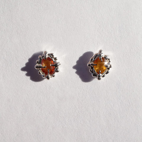 Boucles d'oreilles saphirs ambrés et argent - Pièces uniques