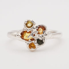 Bague 5 saphirs en fleur abricot et argent - pièce unique