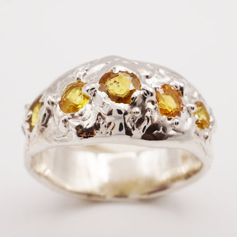 Bague 5 saphirs jaune et argent - pièce unique