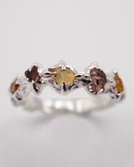 Bague LASZLO - 5 saphirs bruts colorés et argent