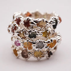 Bague LASZLO saphirs bruts colorés et argent