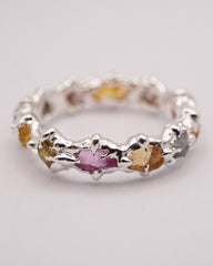 Bague LASZLO saphirs bruts colorés et argent