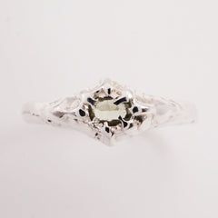 Bague MAGDA - saphir naturel vert sauge et argent