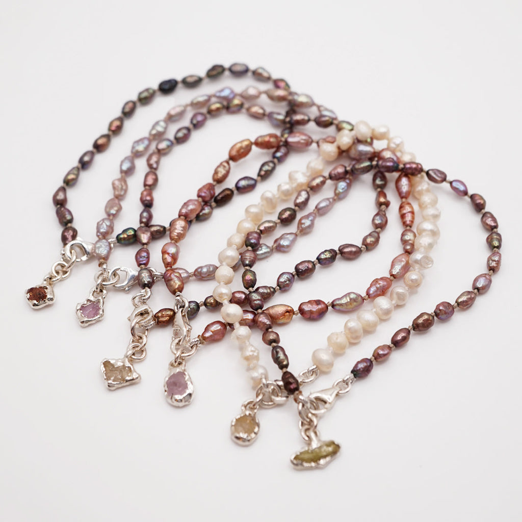 Bracelet GALA - perles, saphir brut et argent